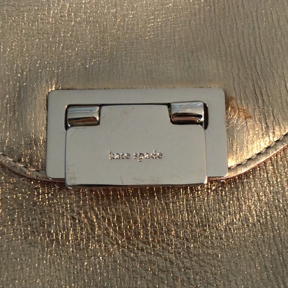 Kate Spade wristlet - Picture 3 of 9